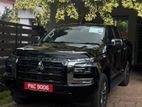 Mitsubishi L200 2025