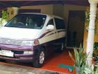 Toyota Regius 2002