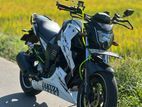 Yamaha Fzs v1 2014